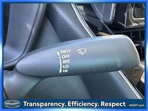 Used 2026 Toyota Corolla LE image 31