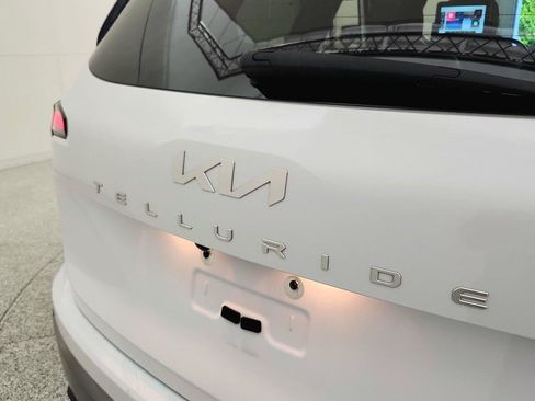 Used 2023 Kia Telluride SX X-Line AWD/4WD image 40