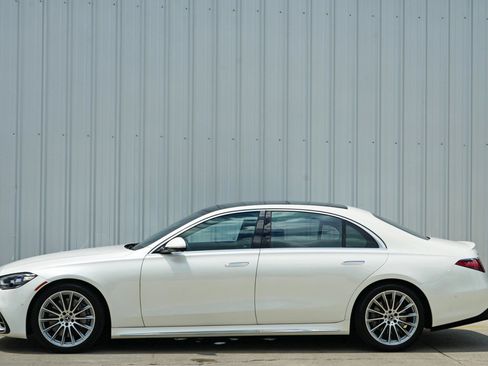 Used 2023 Mercedes-Benz S 500 4MATIC w/ AMG Line image 54