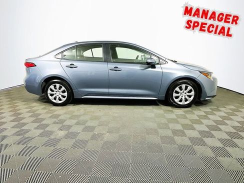 Used 2023 Toyota Corolla LE FWD image 9