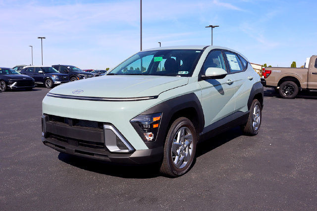 New 2026 Hyundai Kona SE AWD/4WD image 3