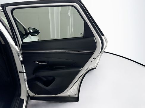 Used 2024 Hyundai Tucson SEL FWD image 31