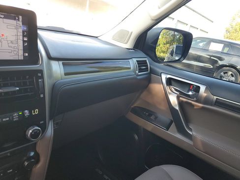 Used 2023 Lexus GX 460 Premium AWD/4WD image 24