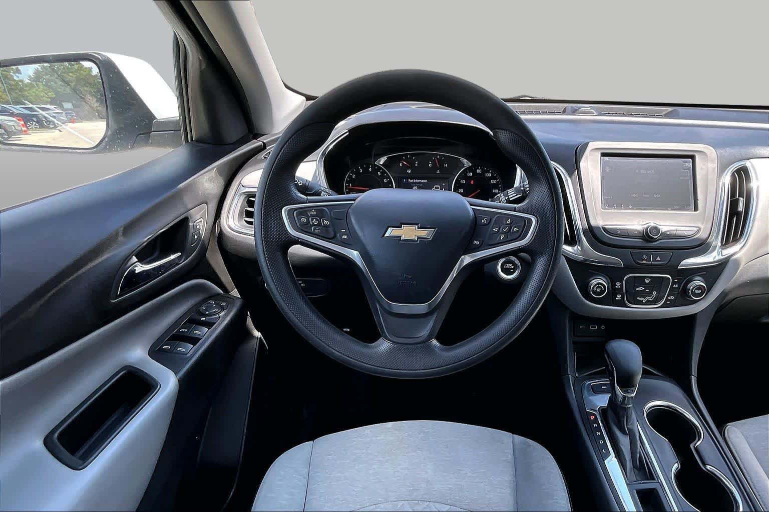 Used 2023 Chevrolet Equinox LT AWD/4WD image 11
