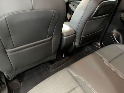 Certified 2023 Buick Encore GX Select w/ Safety Package II image 18