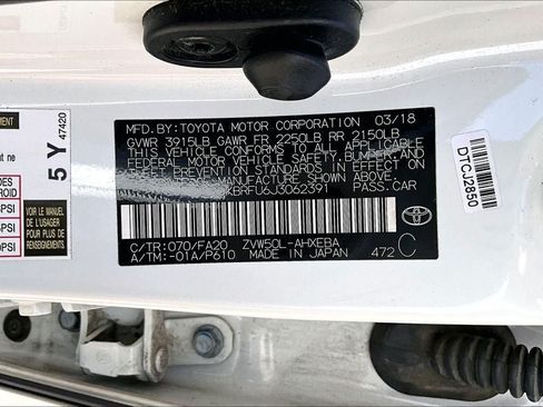 Used 2018 Toyota Prius Two w/ Prius Two Safety Plus Package FWD image 7