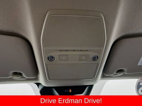 Used 2025 Nissan Kicks SR FWD image 17