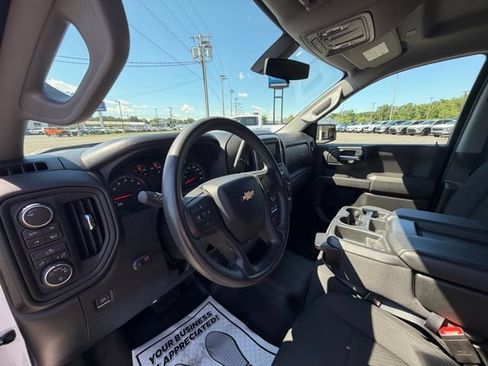 Used 2021 Chevrolet Silverado 1500 Custom AWD/4WD image 11