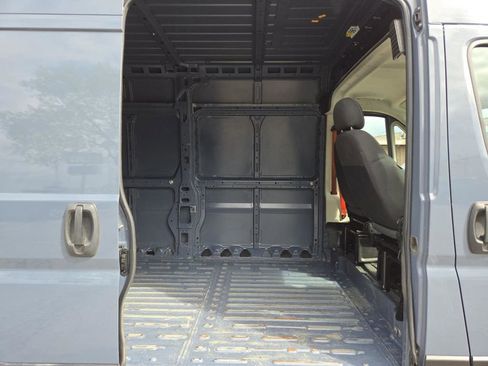 Used 2022 RAM ProMaster 3500 w/ Fleet Safety Group (AWQ) FWD image 18