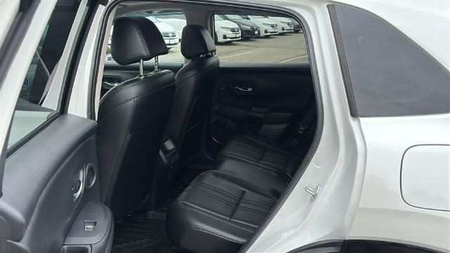 Used 2026 Honda HR-V EX-L image 23
