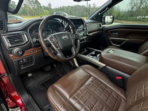 Used 2021 Nissan Titan Platinum Reserve w/ Moonroof Package image 11