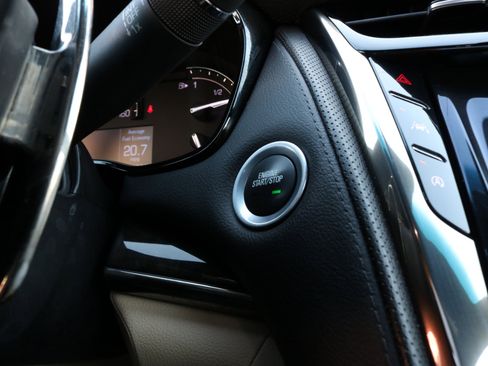 Used 2018 Cadillac CTS Luxury image 32