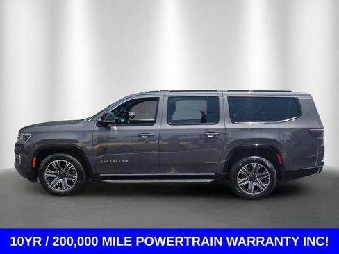 Used 2024 Jeep Wagoneer L Series II RWD image 2