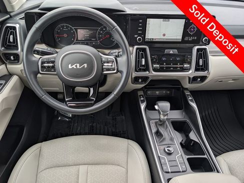 Used 2023 Kia Sorento S w/ Panoramic Sunroof Package AWD/4WD image 20