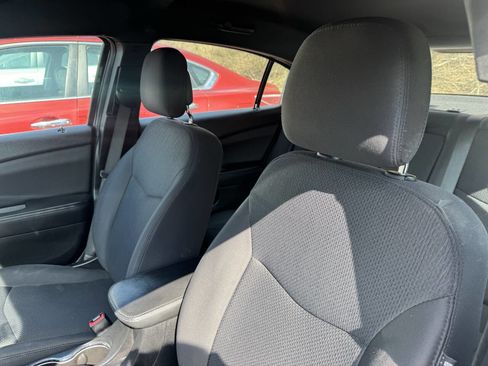 Used 2014 Chrysler 200 LX image 14