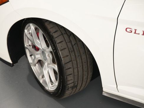 Used 2025 Volkswagen Jetta GLI Autobahn FWD image 53