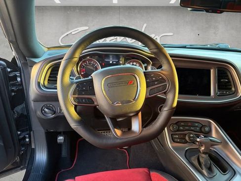 Used 2022 Dodge Challenger R/T Scat Pack RWD image 21