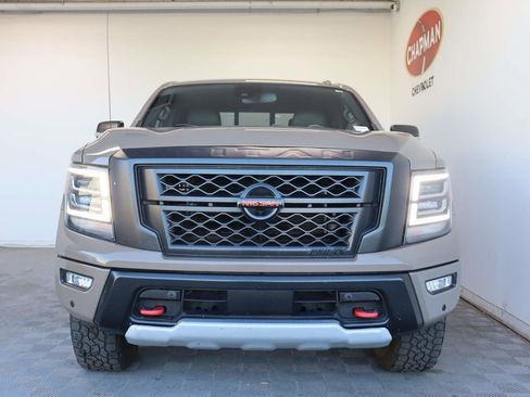 Used 2021 Nissan Titan PRO-4X w/ Pro-4x Convenience Package image 2