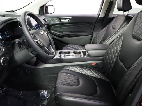 Used 2023 Ford Edge Titanium w/ Class II Trailer Tow Package AWD/4WD image 13