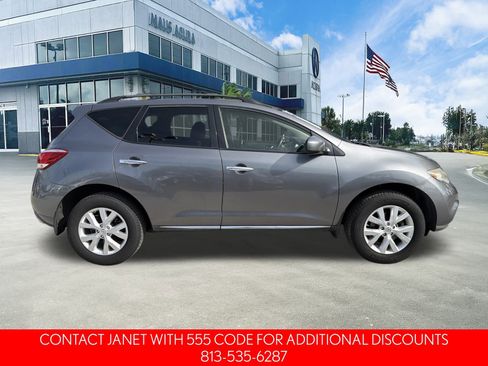 Used 2013 Nissan Murano SV image 3