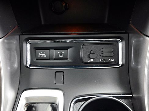 Used 2021 Subaru Ascent Limited w/ Technology Package image 17