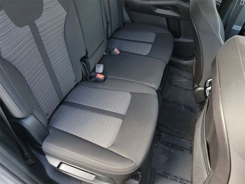 Used 2023 Kia Sorento LX image 23