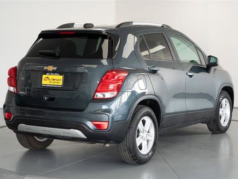 Used 2021 Chevrolet Trax LT w/ Driver Confidence Package image 7