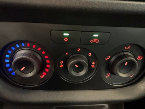 Used 2022 RAM ProMaster City Tradesman image 12