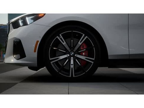 New 2026 BMW 530i w/ M Sport Package image 7