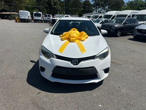 Used 2015 Toyota Corolla L image 3