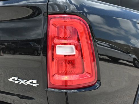 Used 2026 RAM 1500 Laramie AWD/4WD image 19