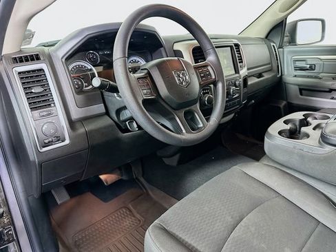Used 2019 RAM 1500 Classic Warlock image 10