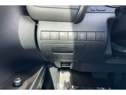 Used 2021 Toyota Camry XSE w/ Carpet Mat Package (TMS) image 39