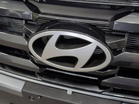 New 2026 Hyundai Tucson SE image 32