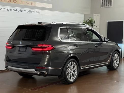 Used 2025 BMW X7 xDrive40i w/ Executive Package AWD/4WD image 3