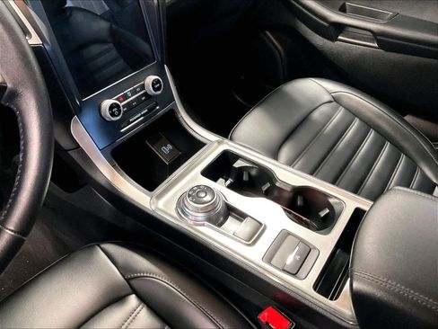 Used 2022 Ford Edge SEL w/ Convenience Package image 20