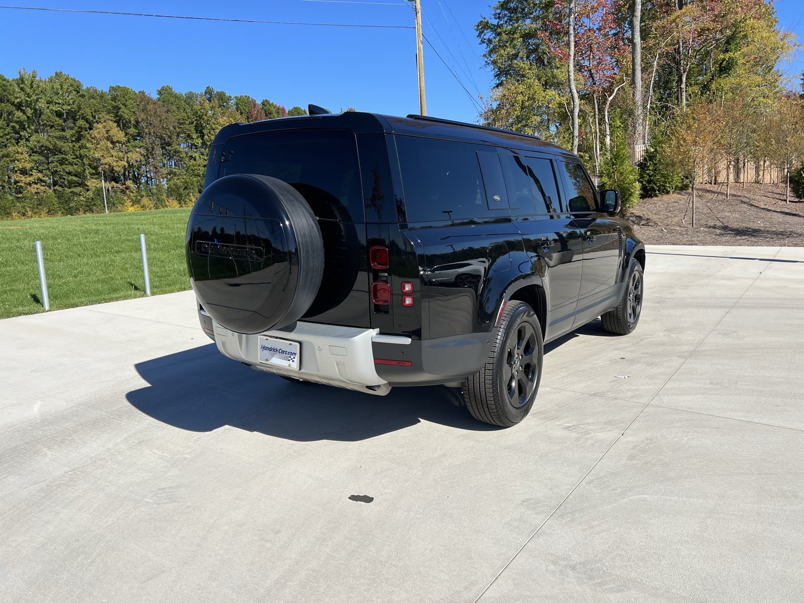Used 2024 Land Rover Defender 130 S AWD/4WD image 8
