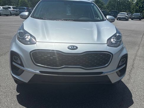 Used 2020 Kia Sportage EX AWD/4WD image 2