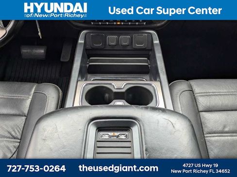 Used 2018 GMC Sierra 2500 Denali w/ Duramax Plus Package AWD/4WD image 21