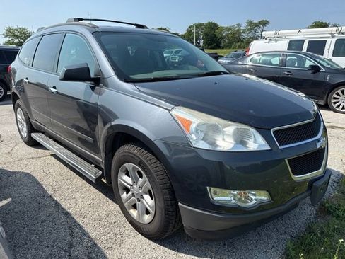 Used 2012 Chevrolet Traverse LS w/ LPO, 'HIT The Road' Package FWD image 7