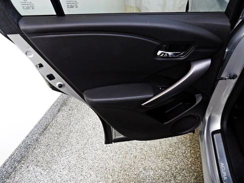 Used 2015 Acura RDX AWD w/ Technology Package image 9