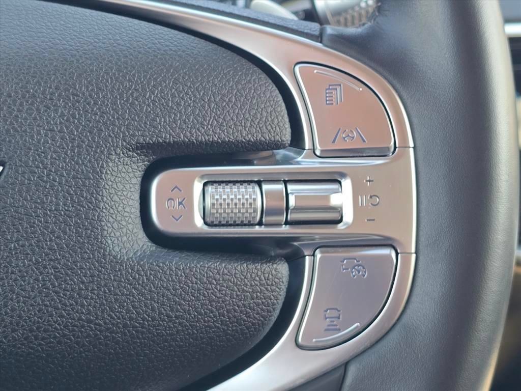 Used 2025 Genesis GV70 2.5T AWD/4WD image 19