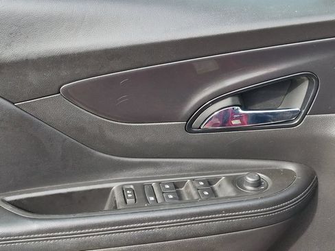 Used 2019 Buick Encore Preferred FWD image 6