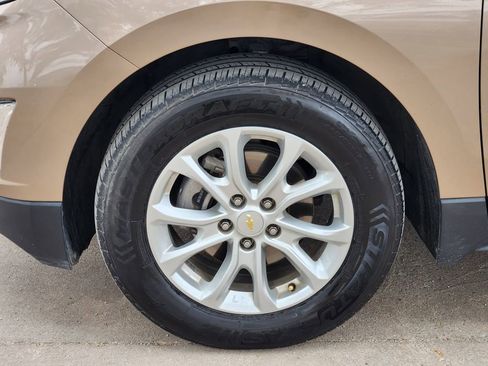 Used 2018 Chevrolet Equinox LS image 10
