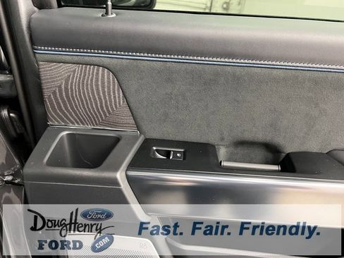 New 2025 Ford F350 Platinum w/ FX4 Off-Road Package image 34