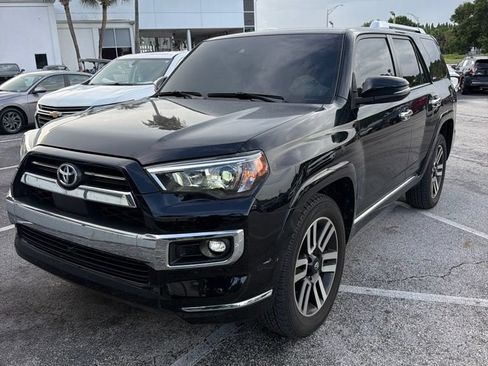 Used 2023 Toyota 4Runner Limited RWD image 3