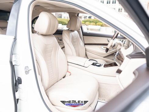 Used 2019 Mercedes-Benz S 560 4MATIC Sedan image 17