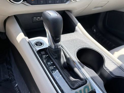 Used 2025 Nissan Altima 2.5 SV FWD image 22