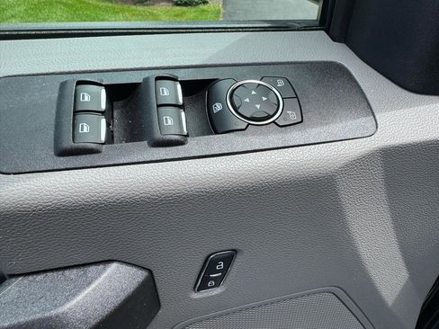 Used 2020 Ford F250 XL w/ STX Appearance Package AWD/4WD image 22