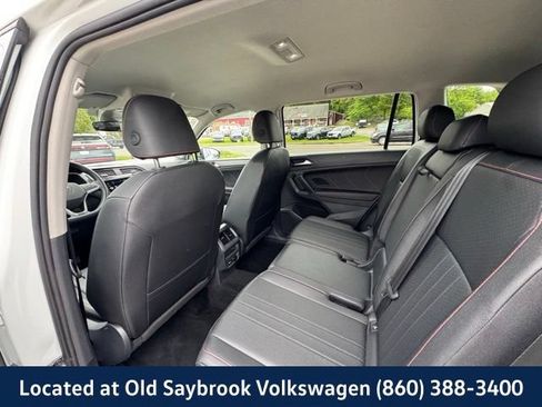 Certified 2024 Volkswagen Tiguan Wolfsburg Edition AWD/4WD image 10